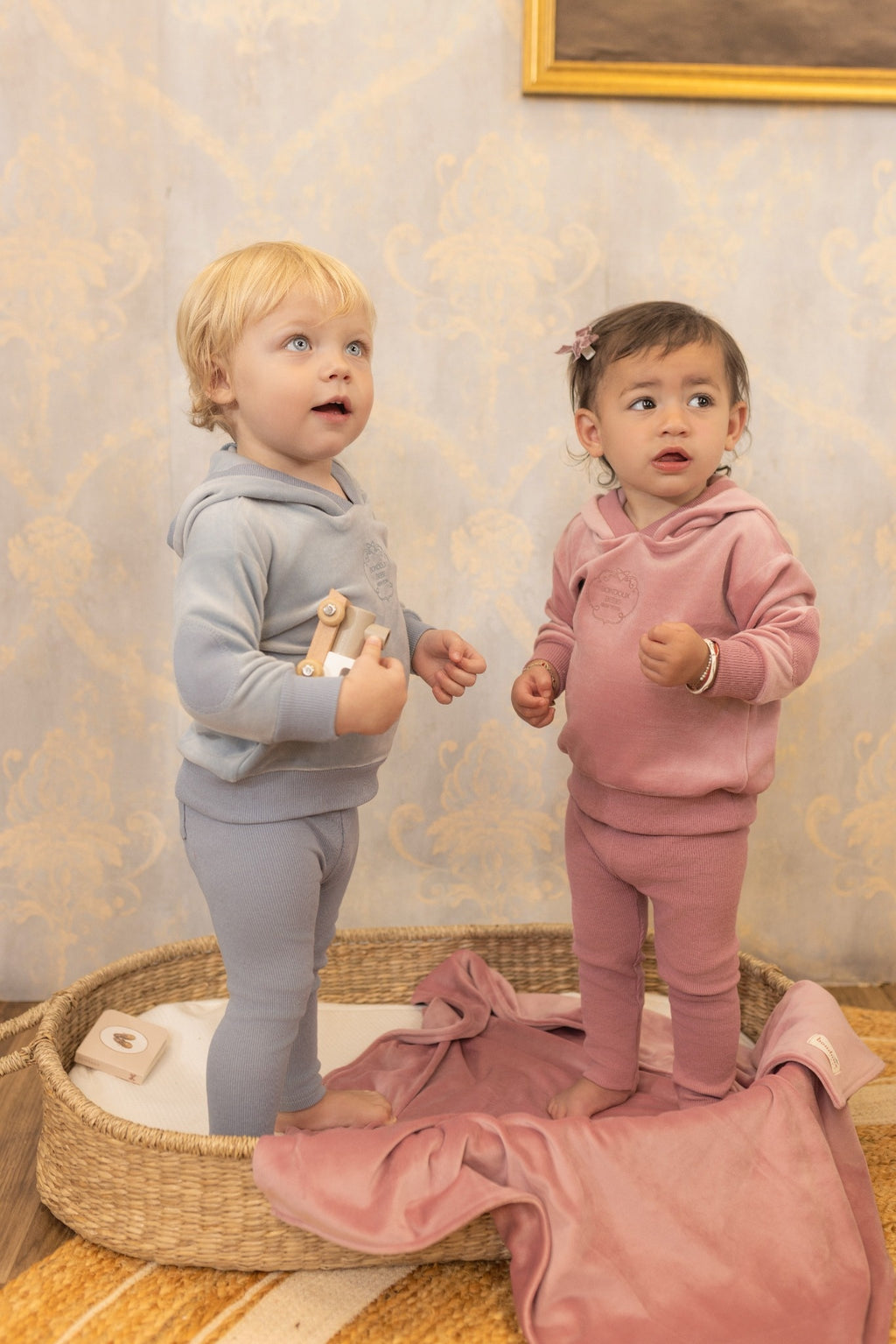 Velour Embossed Set - Baby Blue